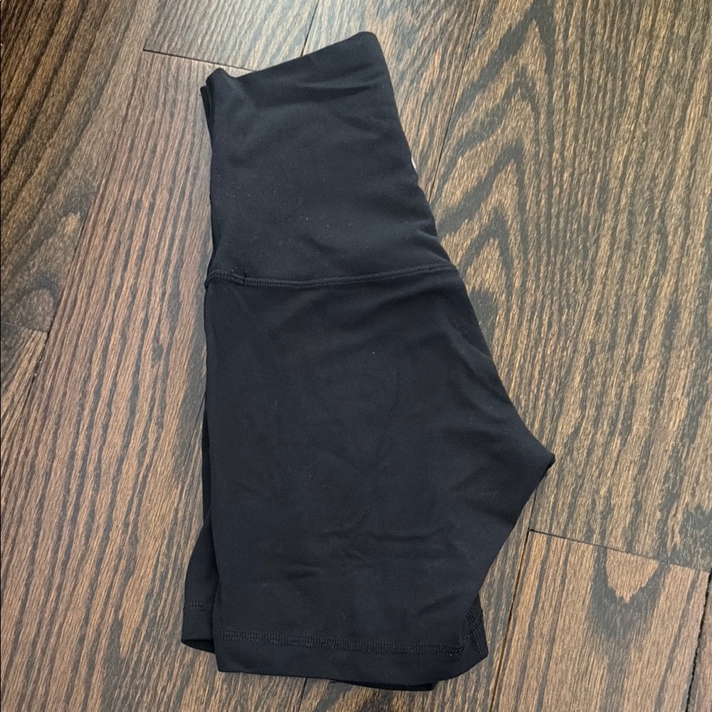 Lululemon super high waist align biker shorts